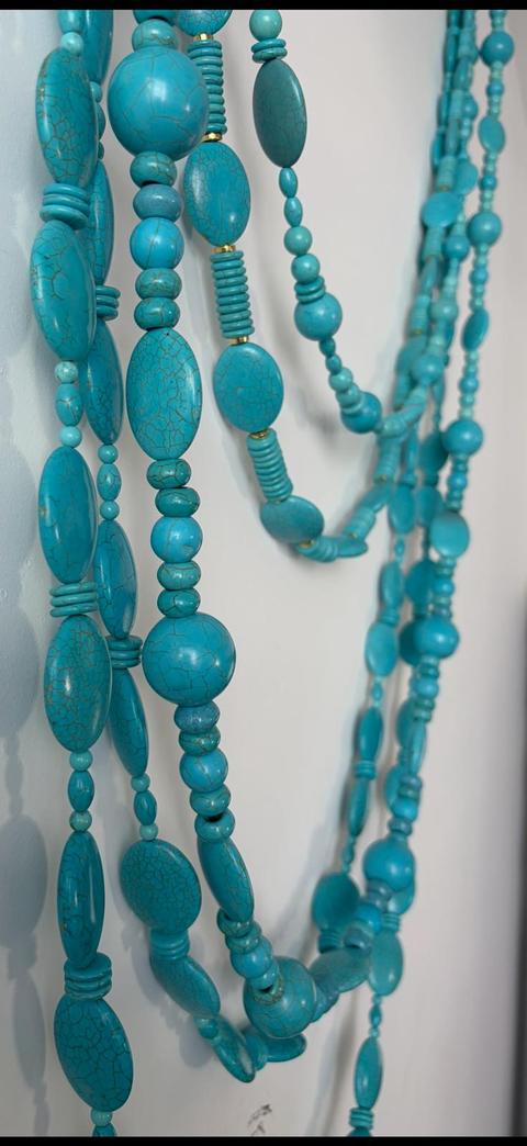HORSESHOE WALL NECKLACE, turquoise strands detail